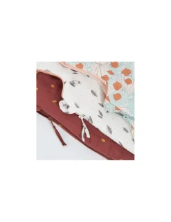 Moulin Roty Gigoteuse crème à motifs 70 cm Après la pluie -