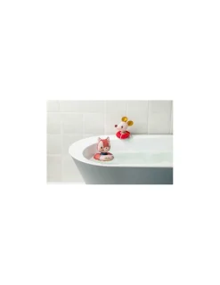 Lilliputiens Jeanne et Nina se baignent -